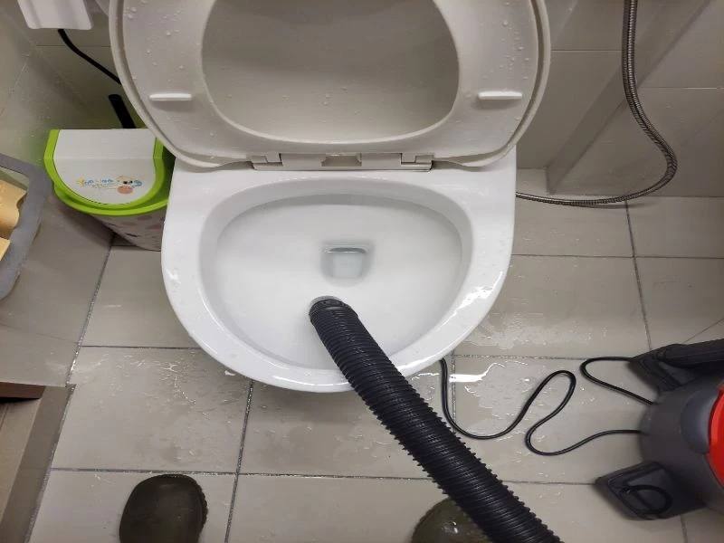 "변기에 버려도 되는 물티슈" 정말 괜찮을까